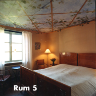 Rum 5, Italienska rummet